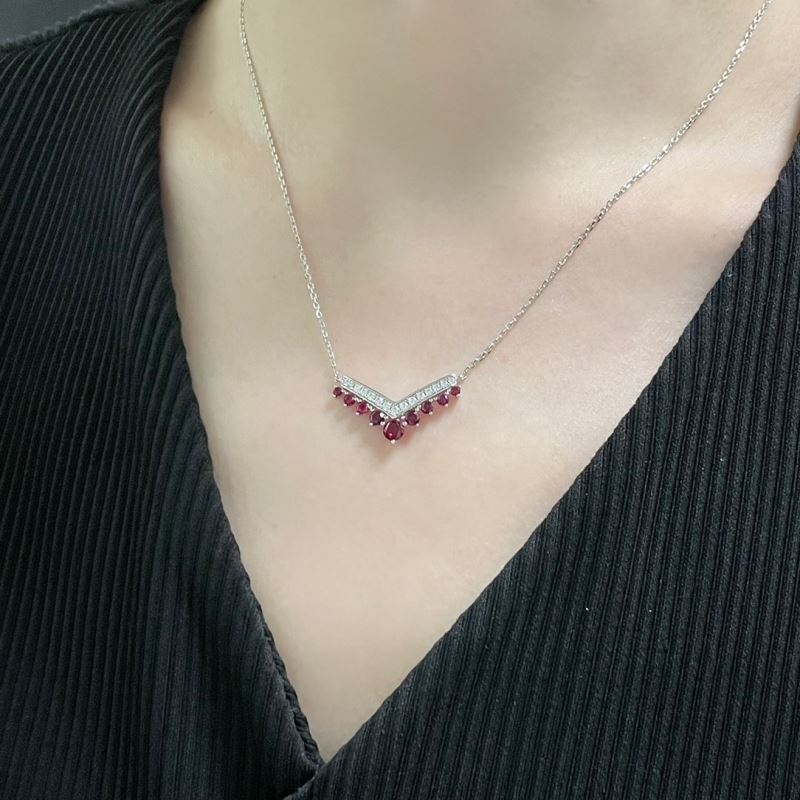 CHAUMET